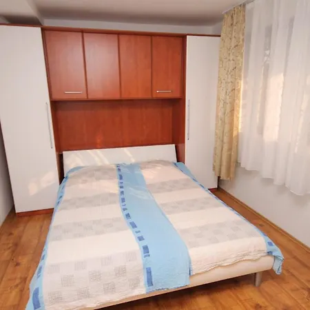 Apartamento With A Parking Space Selce, Crikvenica - 5287