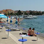Apartments With A Parking Space Selce, Crikvenica - 5287 *